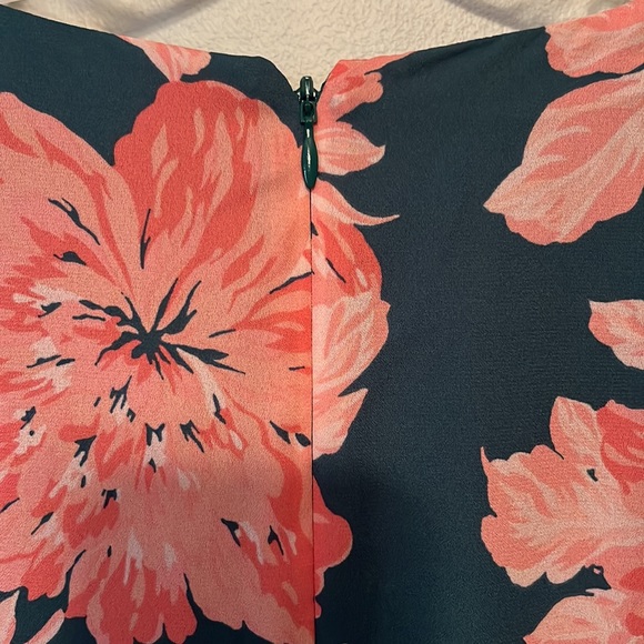 J. Crew Floral Dress Green Pink Size 12 🌷 - Picture 6 of 7
